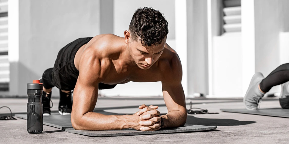 Acknowledge the full importance of trunk strength as a qualified Gym Instructor or Personal Trainer at TRAINFITNESS