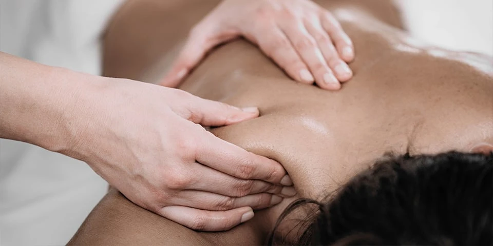 Become a Sports Massage Therapist with TRAINFITNESS